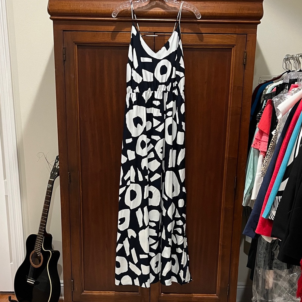LOFT Navy and White Abstract Maxi Dress